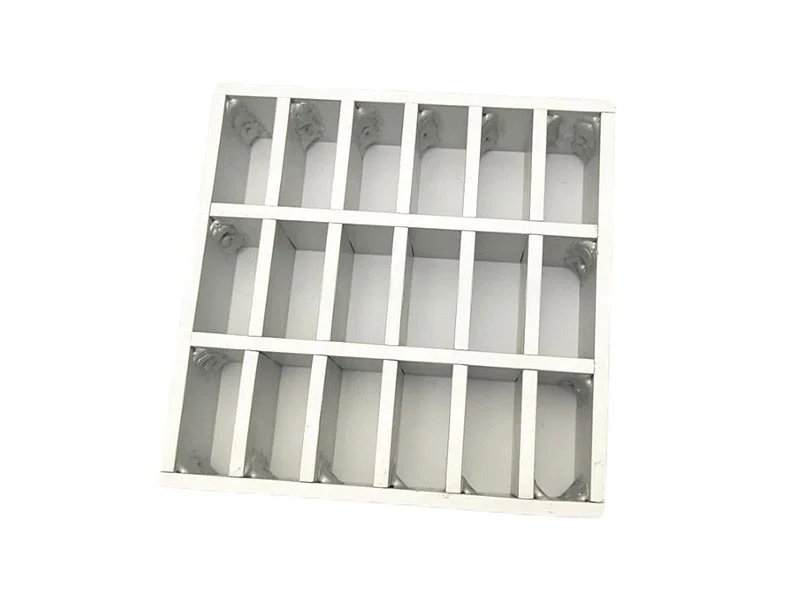 Rejilla de aluminio prensada y bloqueada