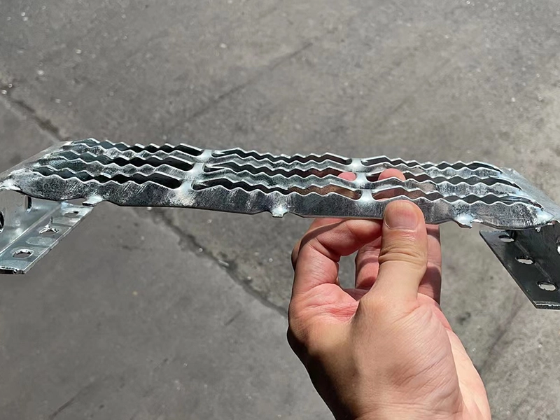 Rejilla de Tablones Serrados con Cuadrícula Rectangular