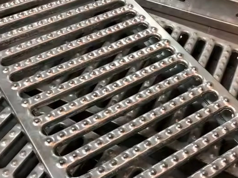 Rejilla de tablones entrelazados