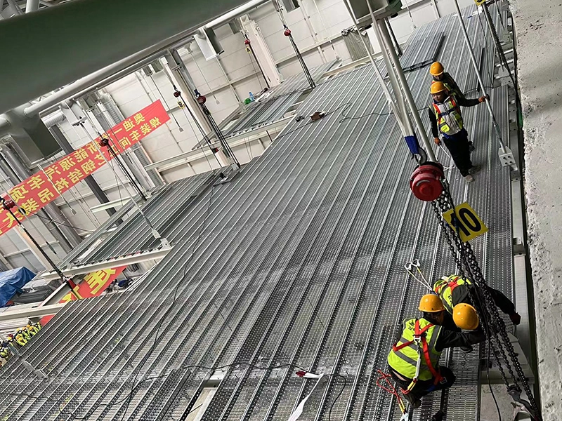 Rejilla de Tablones Serrados en Cuadrícula Rectangular