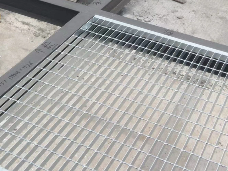 construcción de techos comerciales