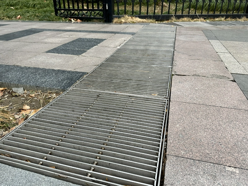 Perforar Rejilla de Acero