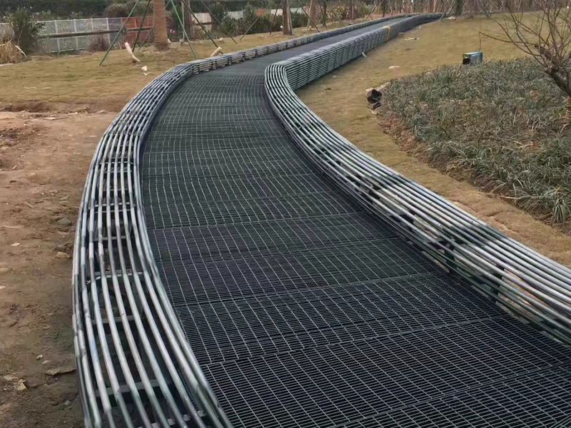 acero-fábrica-de-rejillas